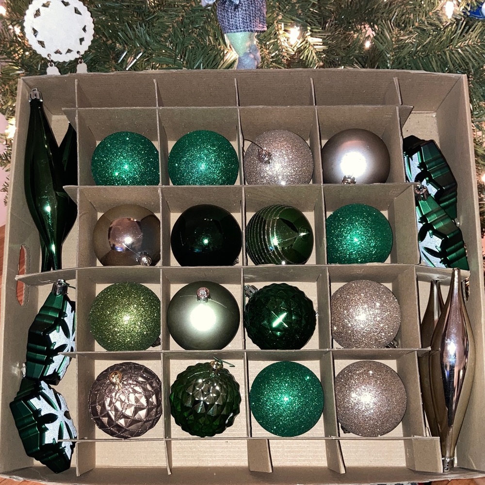 24 piece Green and Gold Holiday Ornament Set